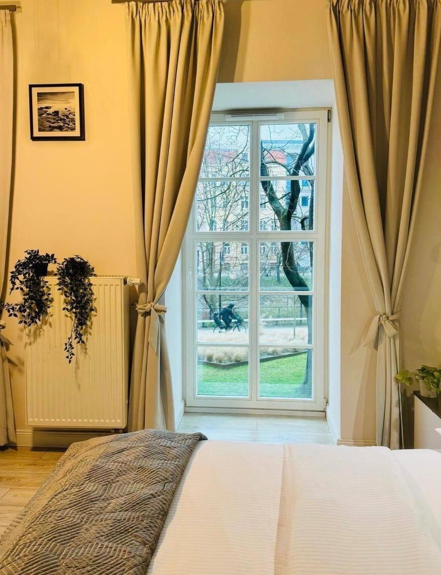 Absyntapartments 24 Rynek Wrocław Buitenkant foto